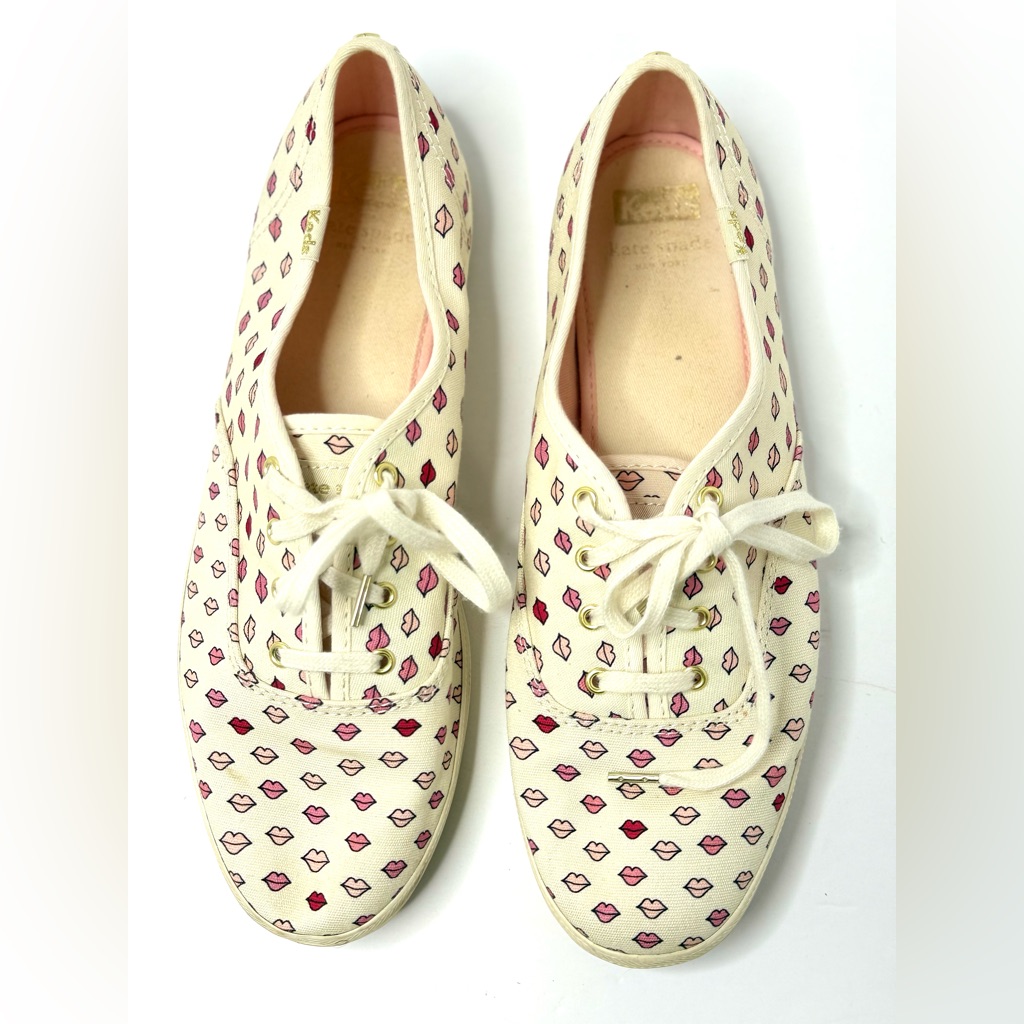Kate Spade Keds Cream And Pink Lip Pattern Sneakers Size 8.5